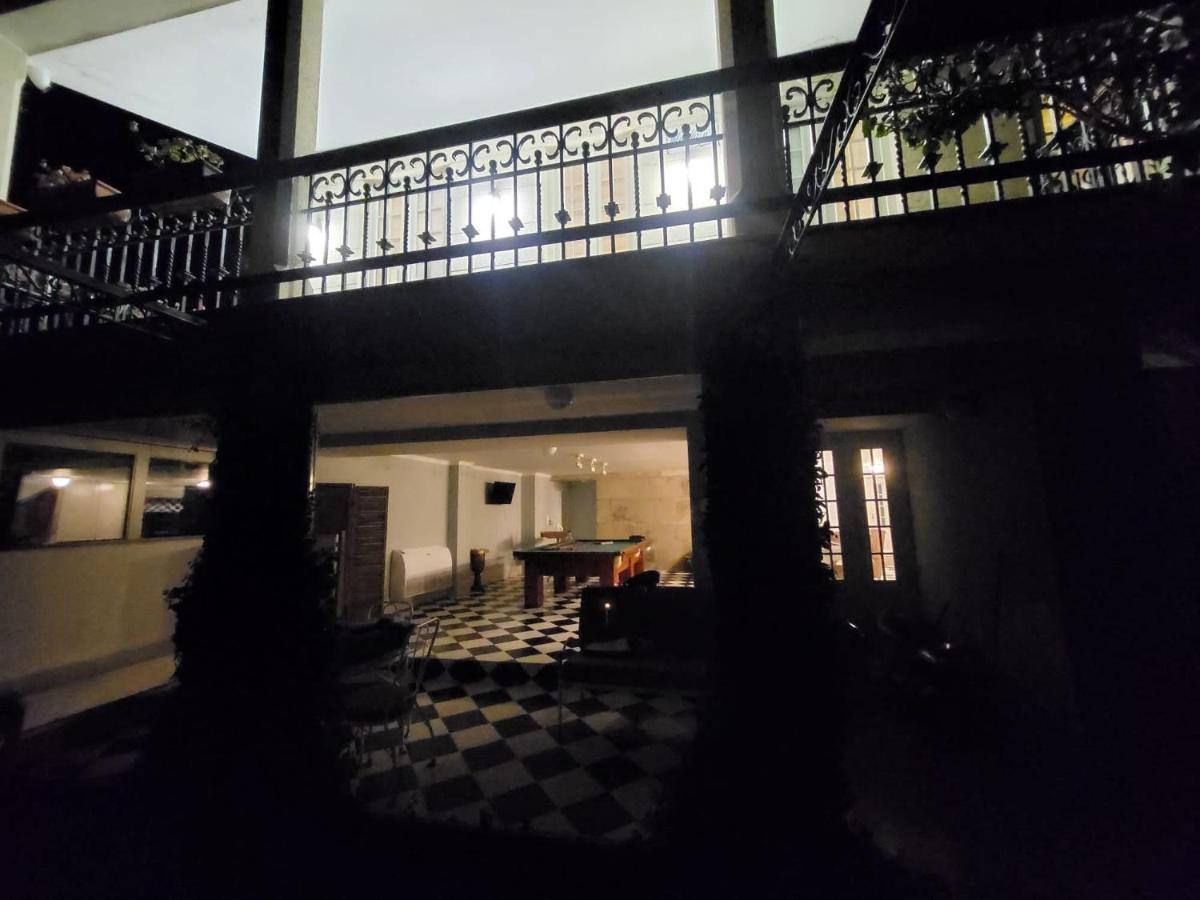 Bed and Breakfast Vila Nazare Каштру-Дайри Экстерьер фото
